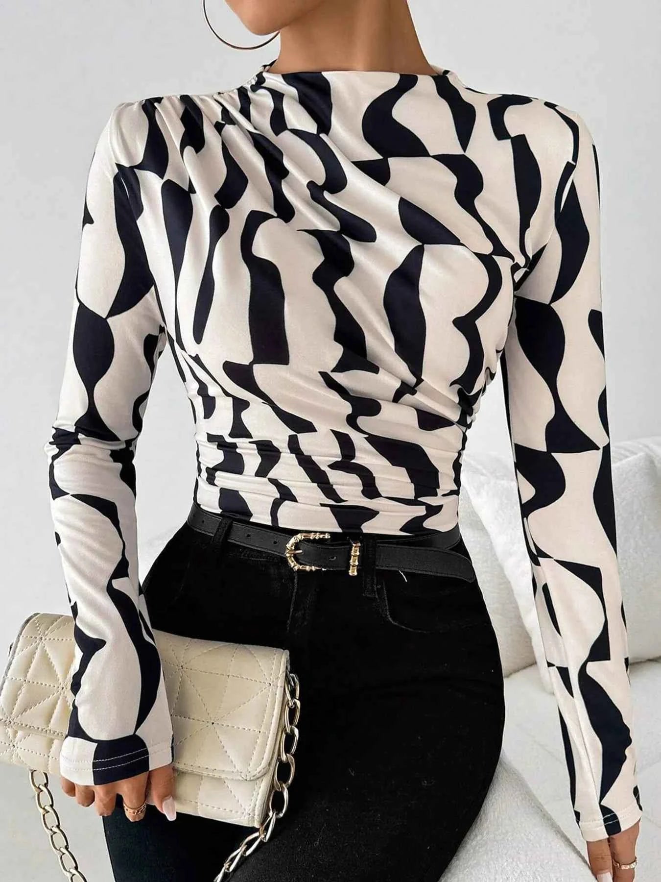 Printed Long Sleeve Blouse Apricot 03dee5fbbc6445b3941755c85c1dfe28-Max-Origin