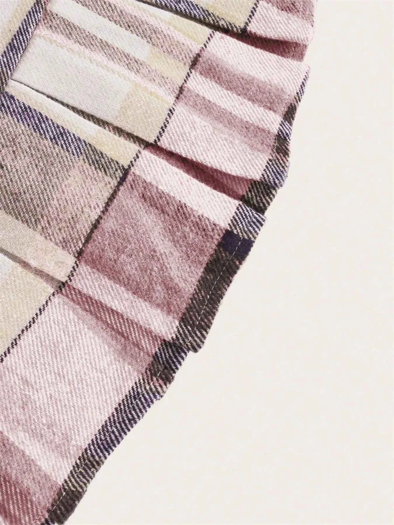 Pleated Plaid Mini Skirt 041bb8db82d94411a86201bbcc6c14e7-Max-Origin