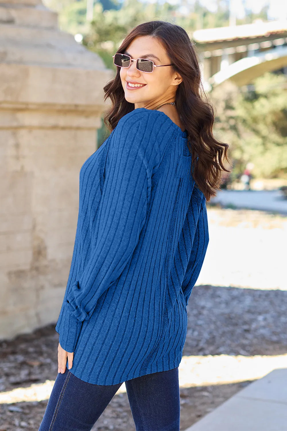 Basic Bae Full Size Ribbed Round Neck Long Sleeve Knit Top 042b15e2b46f4b9cad858fe4135118ea-Max