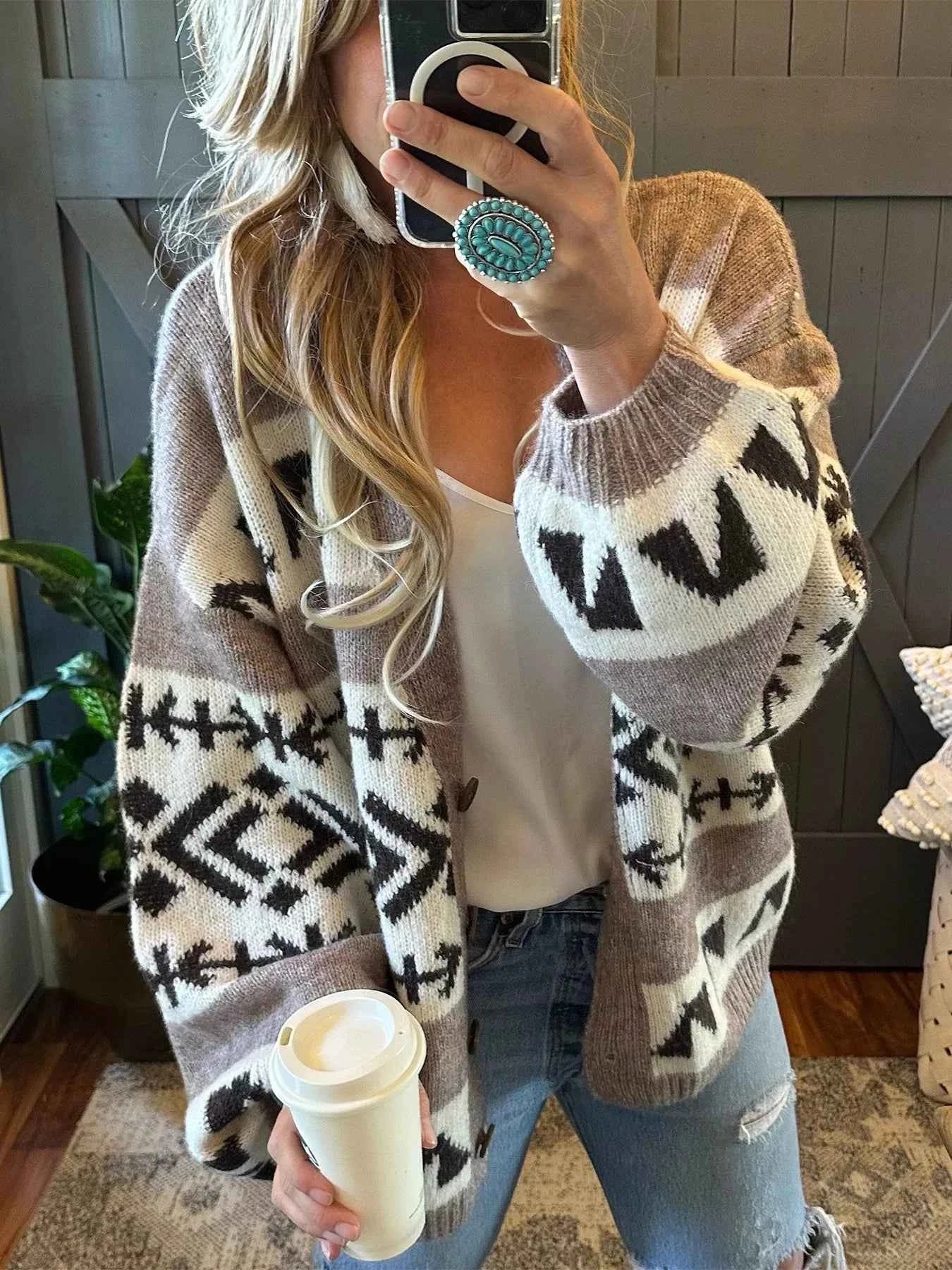 Aztec Pattern Oversized Button Up Cardigan 0475aa70-9cda-4450-94b1-98871e9a77d1-Max-Origin