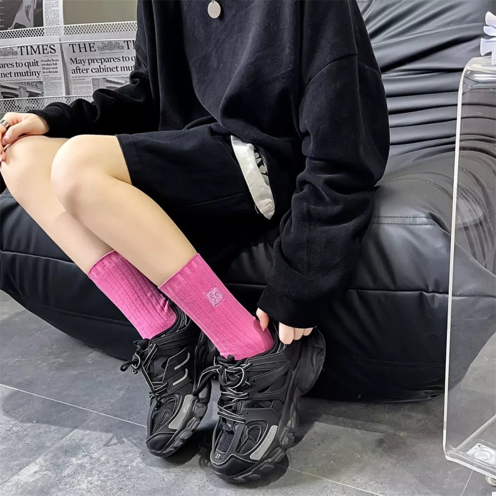 Breathable Ribbed Knit Crew Socks 04852481-440e-4821-9f55-d70189b06859-Max-Origin