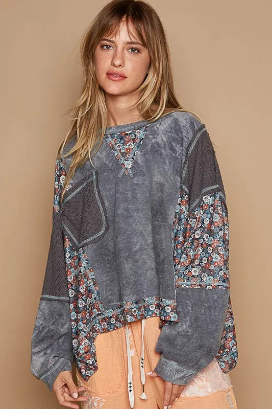 POL Floral Patchwork Round Neck Knit Top 04c25ac3-0aca-4edb-ab26-18057de09907-Max