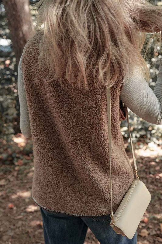 Dark Khaki Sherpa Contrast Trim Patch Pocket Cartridge Toggle Button Vest 04c3f8f36c3b601e