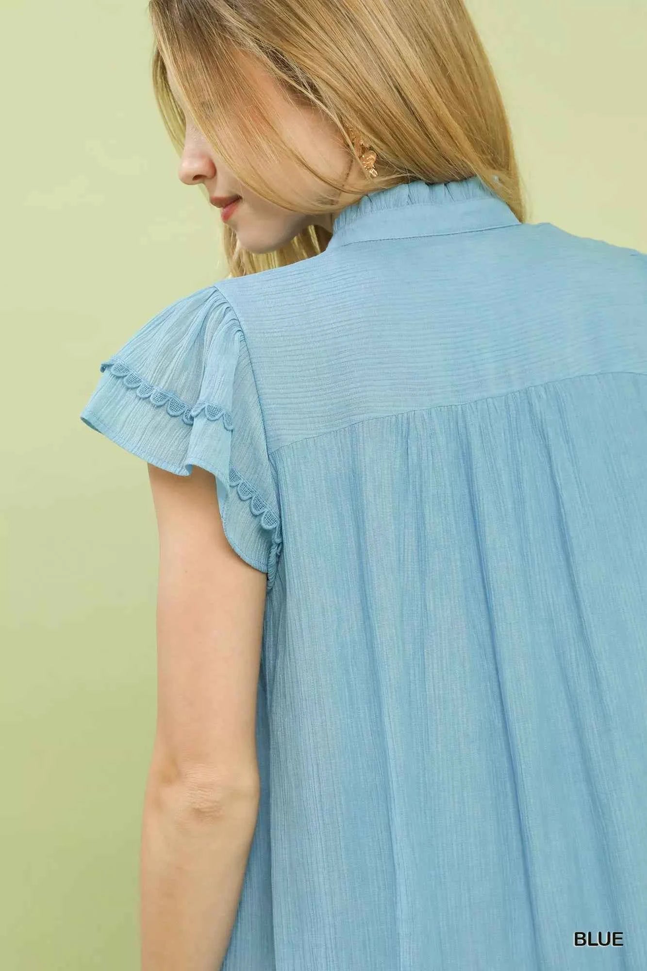 Scalloped Trim Flutter Sleeve Top 04d5c147-9e8f-457a-836d-d0ce4fbb785f-Max-Origin