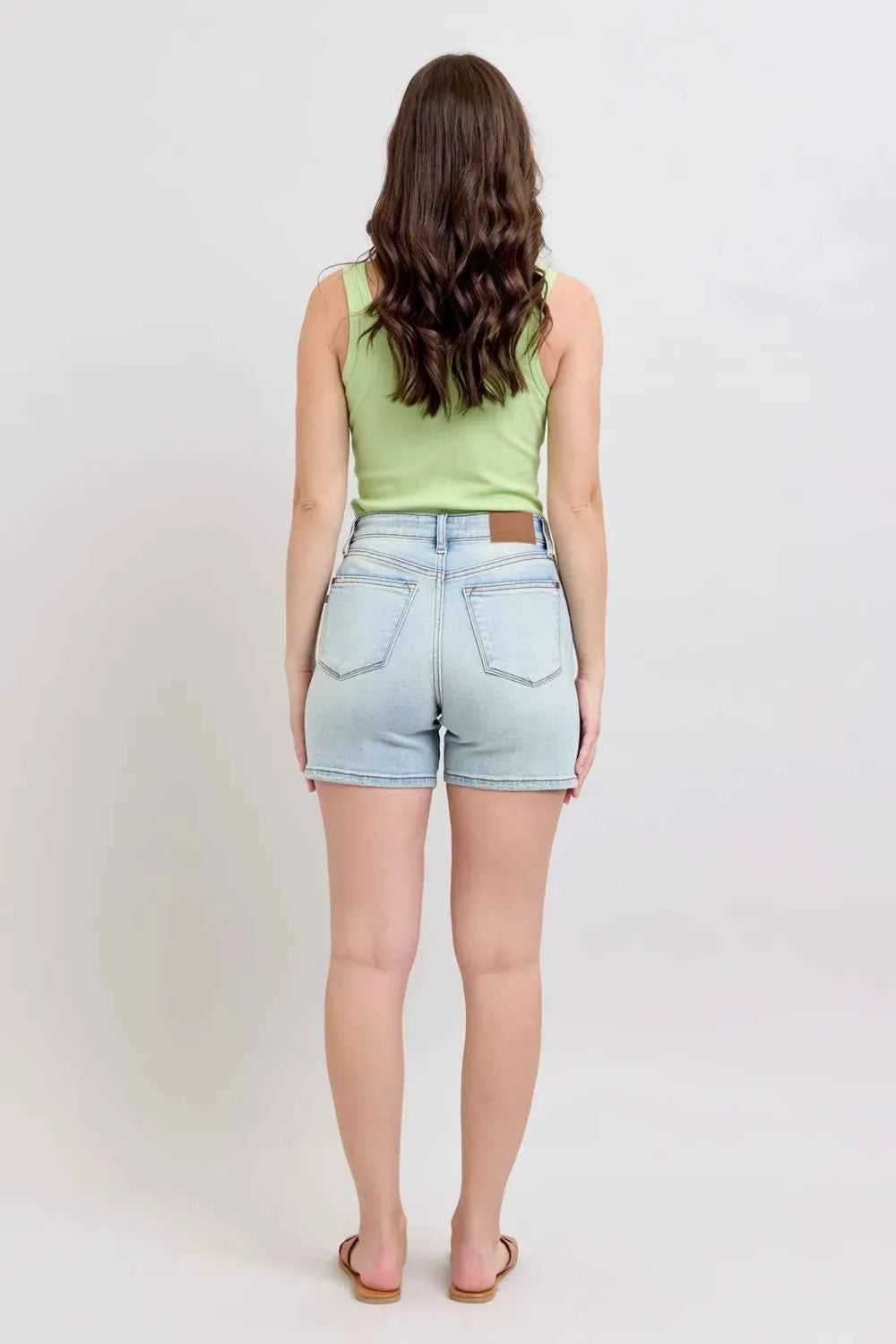 Judy Blue Full Size 2 Button Denim Shorts with Pockets Plus Size 0511be22-b3cb-4186-82af-348a29f52cdc-Max