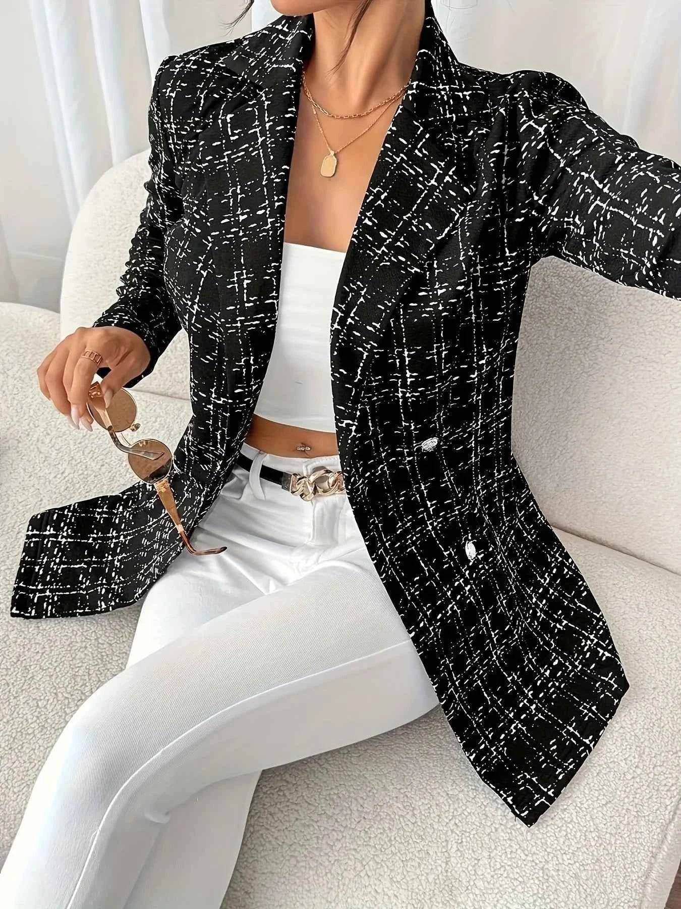 Tweed Double-Breasted Blazer 051befa9e6c3431ca1f54761c37387e7-Max-Origin
