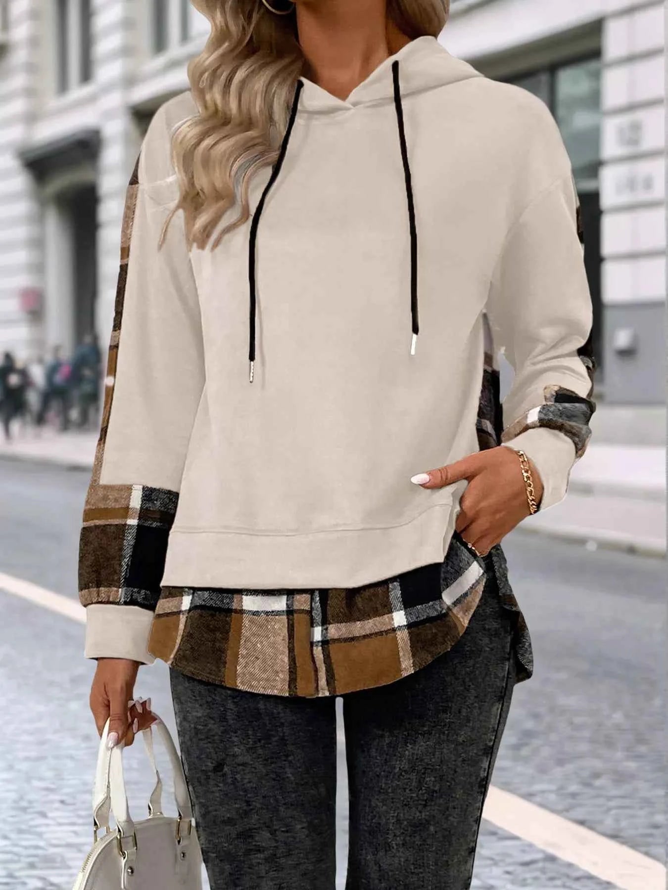 Plaid Drawstring Long Sleeve Hoodie 05587085-cfa2-456f-863f-6a02727f9bbb-Max-Origin