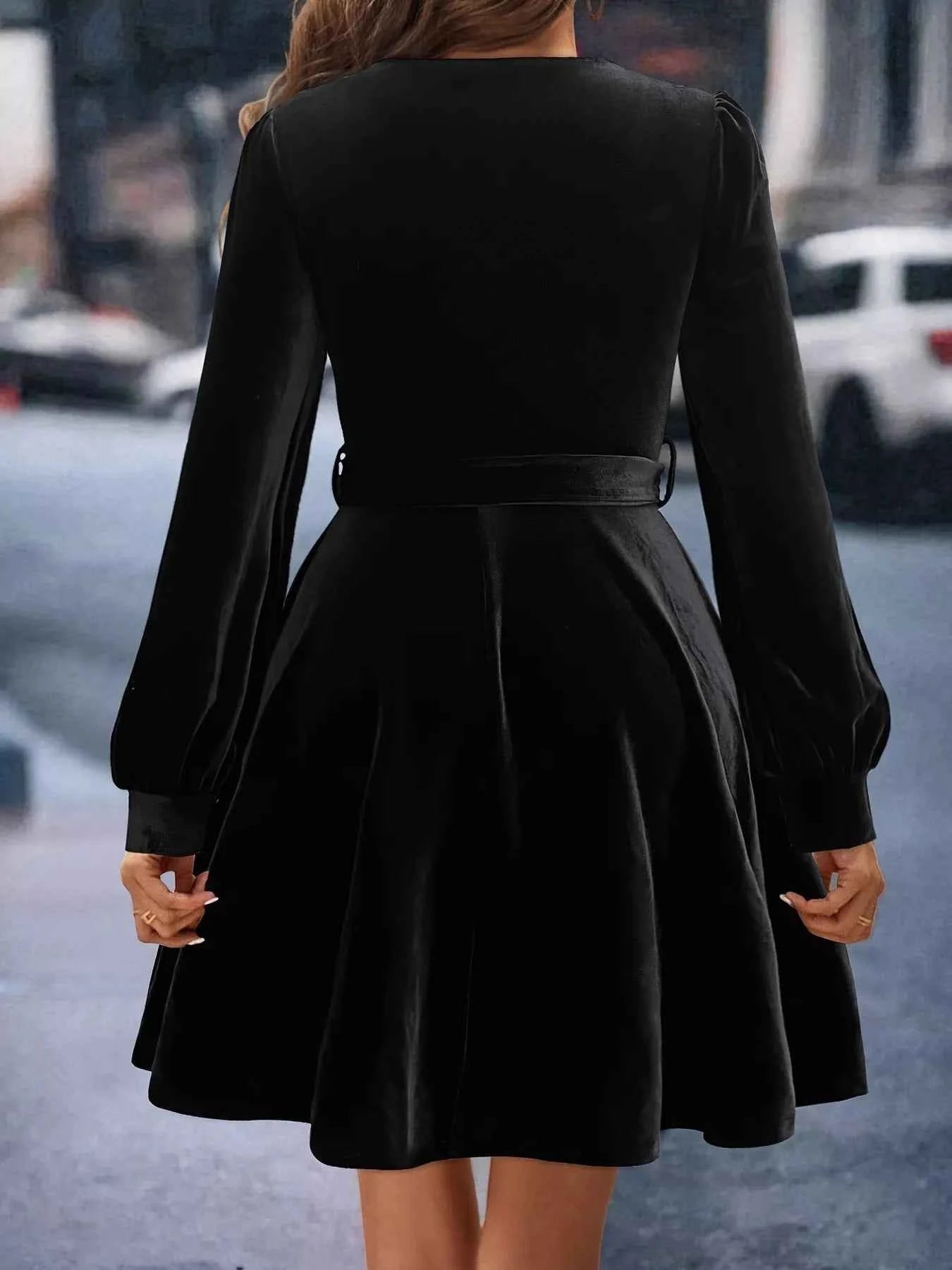Velvet Long Sleeve A-Line Dress 05ad07f8f4d2464cb6ad6641849b3713-Max-Origin