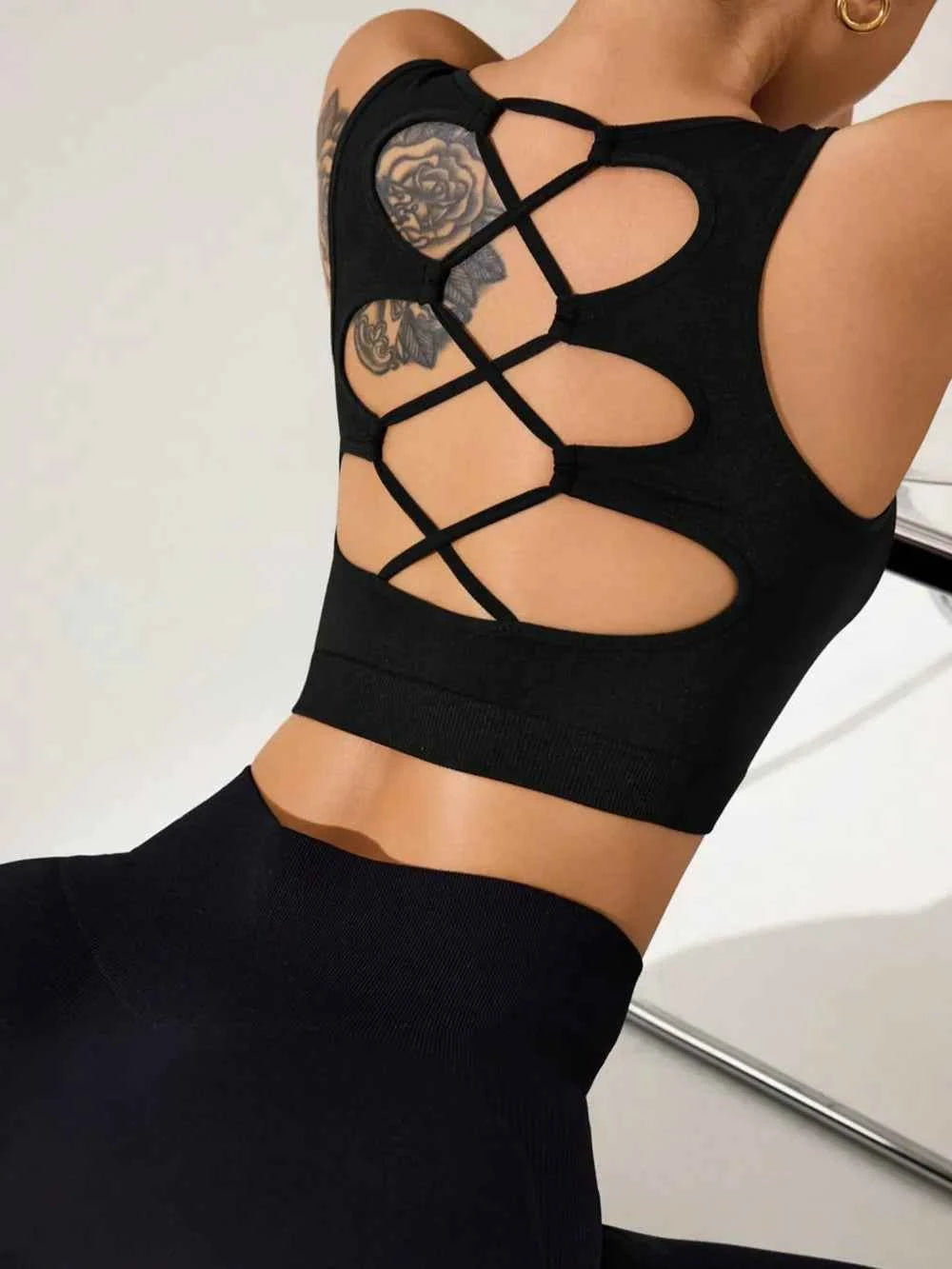 Crisscross Cropped Active Tank 05e1e831-d88c-42cd-b4d9-c64d145e7533-Max