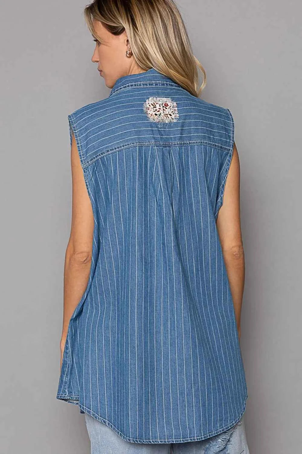 POL Button Down Sleeveless Striped Denim Shirt 05e50eb0-abd4-43ac-a2b8-3b8b824b8e88-Max
