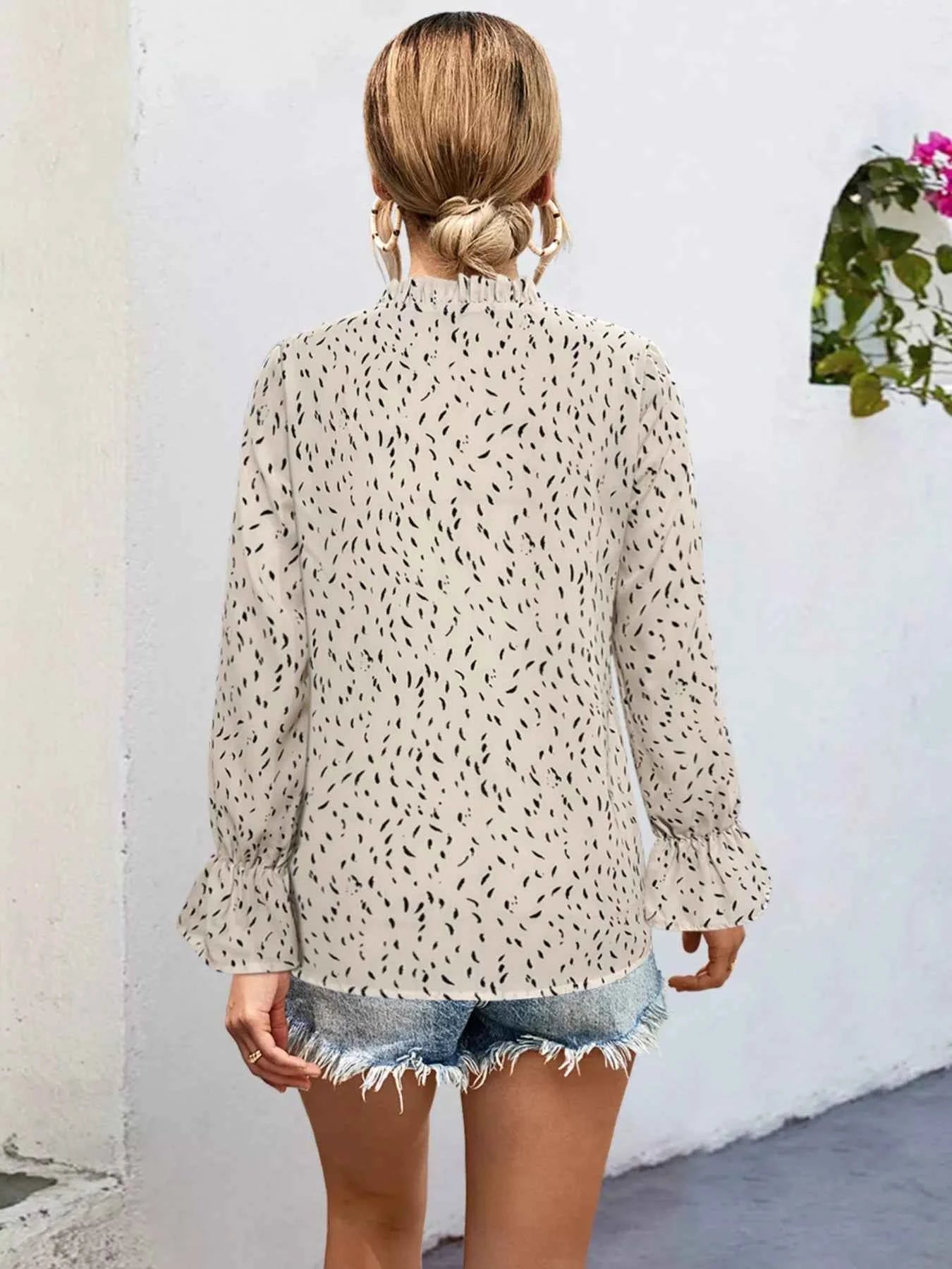 Ruffled Printed Tie Neck Long Sleeve Blouse 05e72d52-9520-44be-9c58-cfe6501cd8dc-Max-Origin