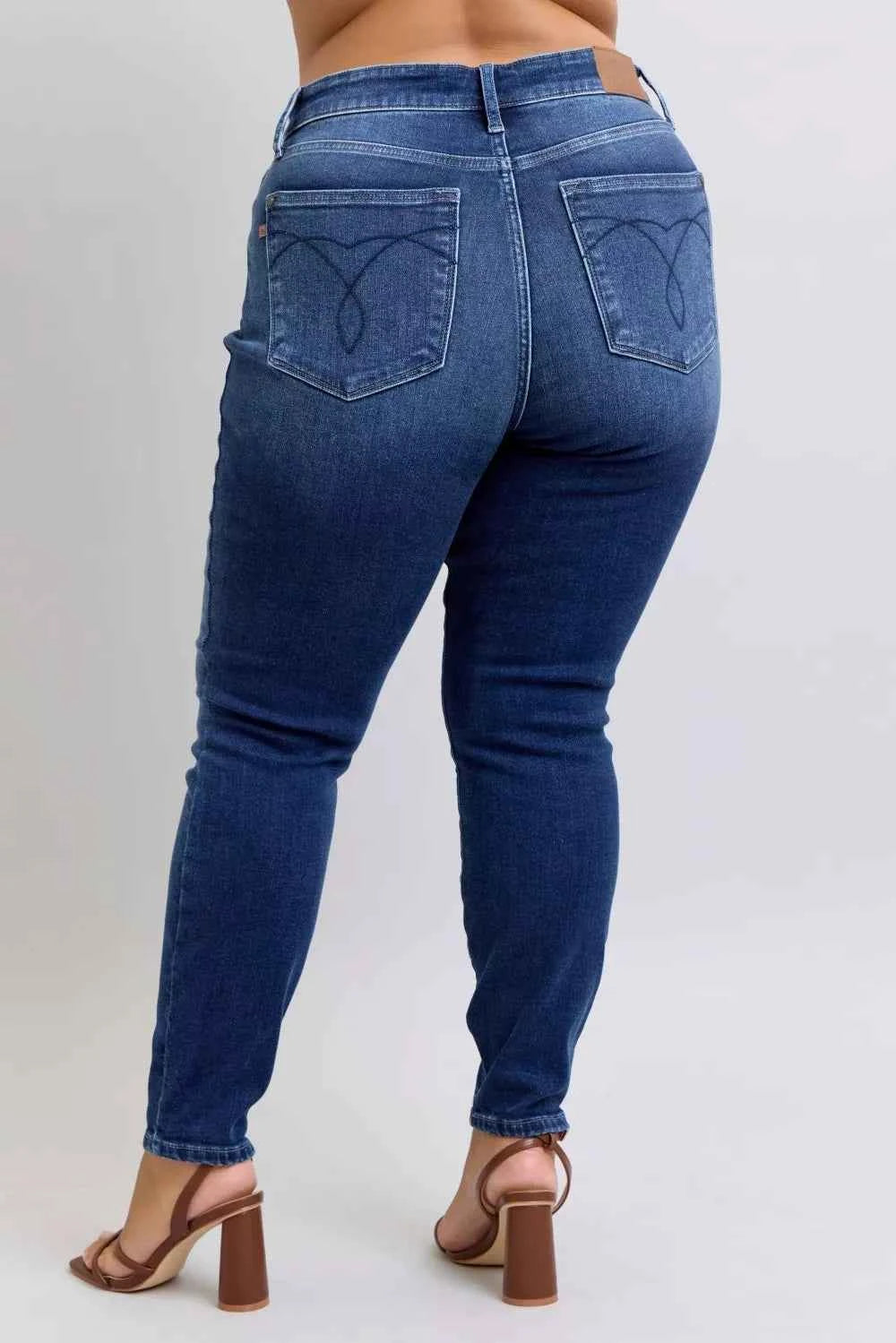 Judy Blue Full Size Washed Thermal Skinny Jeans Plus Size 05f39fc6-3146-4b3a-951f-d188329f4cbd-Max-Origin