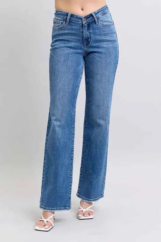 Full Size High Waist V-Front Vintage Wash Straight Jeans Plus Size DK 05fb92de5ded4af9bcd3e63936717387-Max-Origin