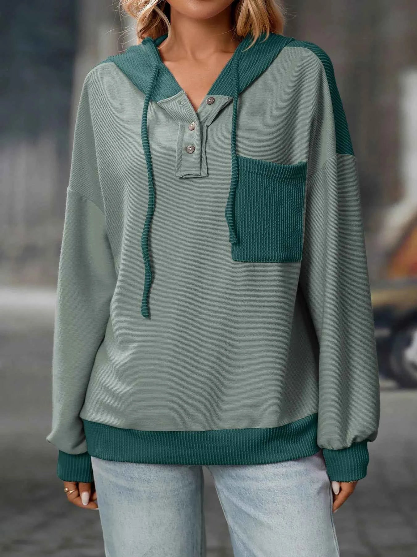 Drawstring Button Detail Long Sleeve Hoodie 060f14fa352e4c4b8e939882c5148992-Max-Origin