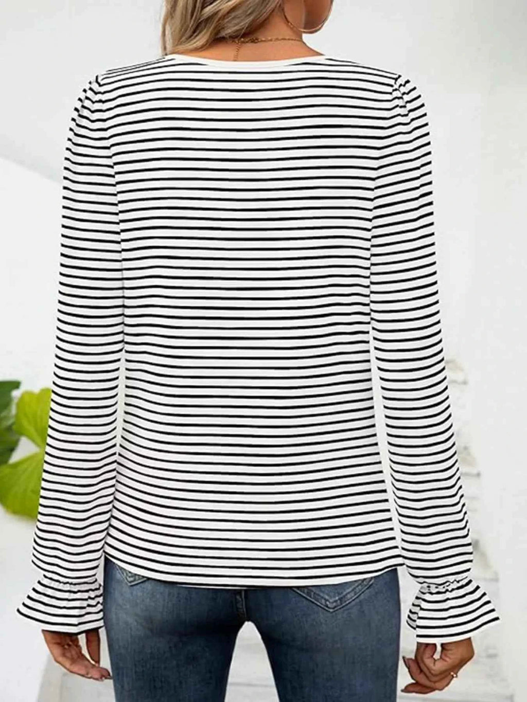 Striped Long Sleeve T-Shirt with Square Neckline 06198bad1ff447129fd016bbcd14fa87-Max-Origin