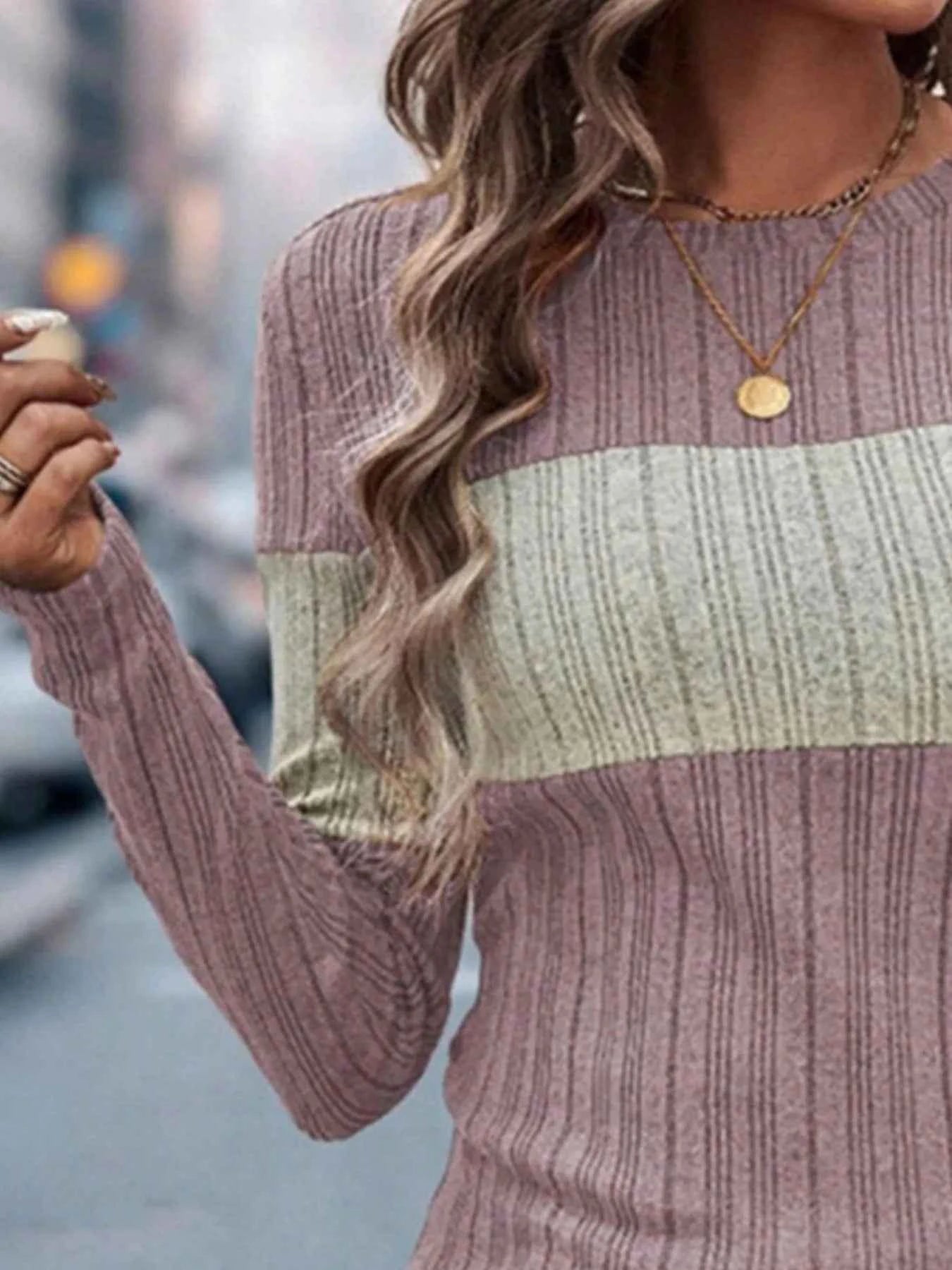 Color Block Round Neck Long Sleeve Sweater 06679260-cf85-4654-a1c2-5c9a7ed0d56b-Max-Origin
