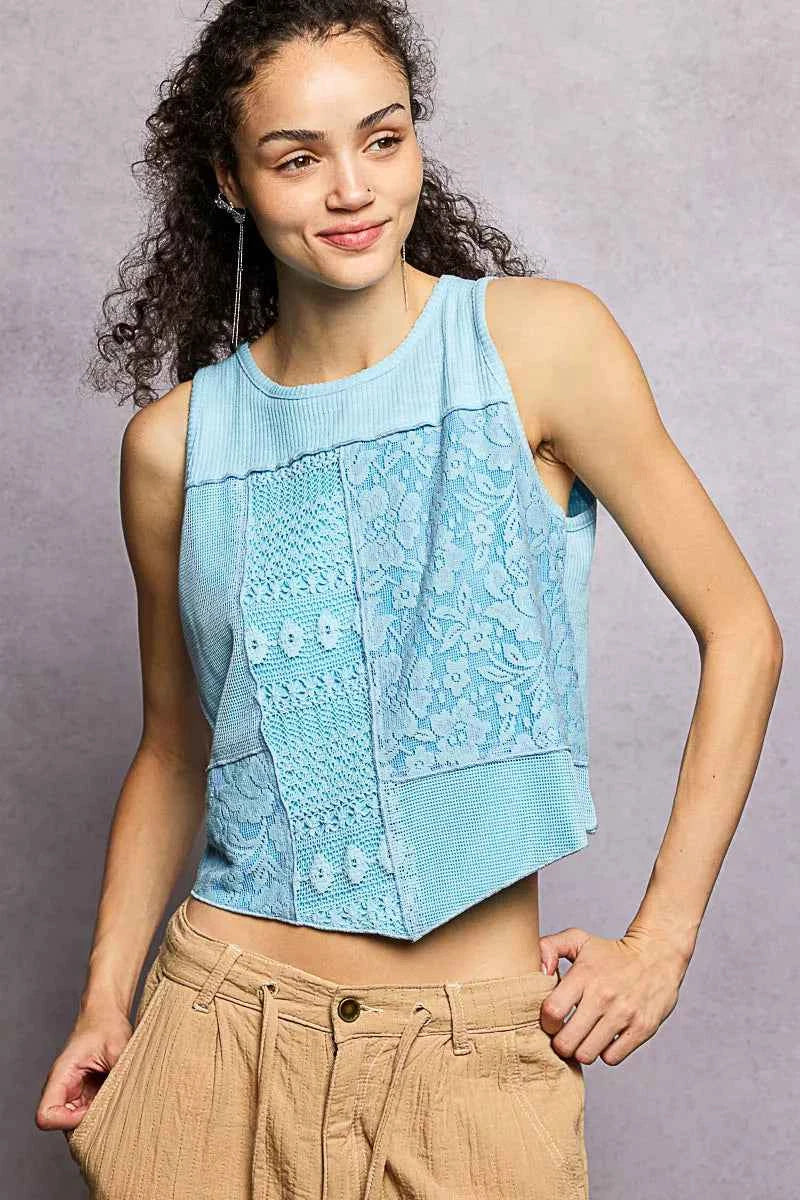 POL Ribbed Round Neck Cropped Tank with Lace Detail 066c4595-6086-48c1-b6db-9be2e4cee9cd-Max-Origin