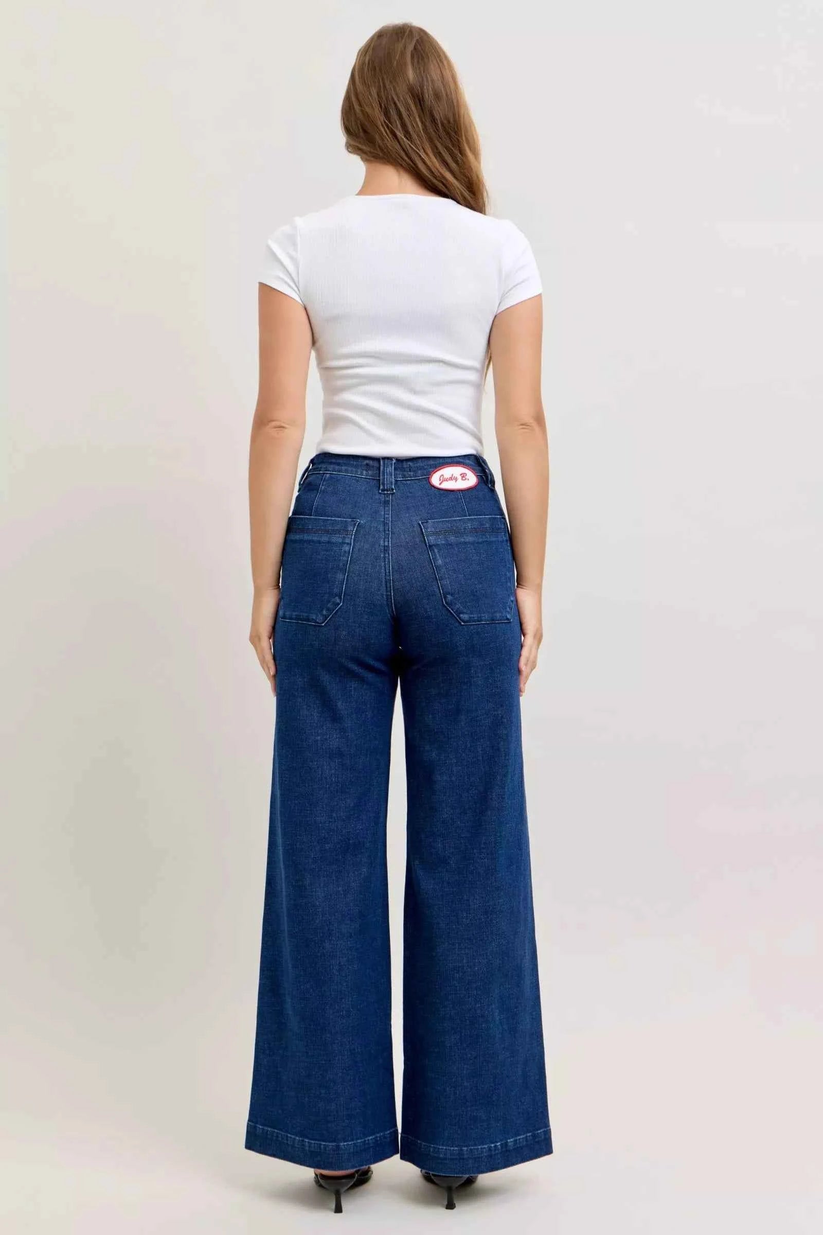 Judy Blue High-Waisted Retro Wide Jeans with Patch Pkts & Twisted Seams 067f800e-475a-4497-9102-c96ecd071298-Max-Origin