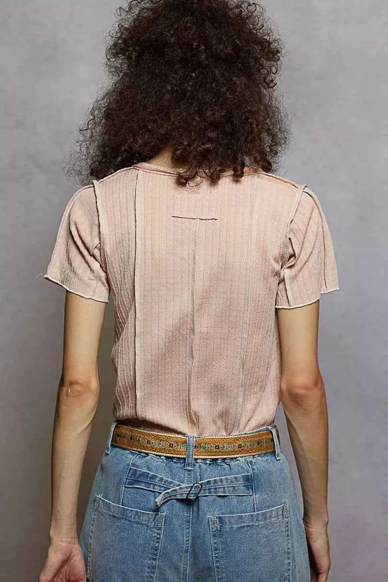 POL V-Neck Short Sleeve Top with Stitch Seam Detail 07260b38-93b7-4aac-8841-bf37bf68948f-Max-Origin