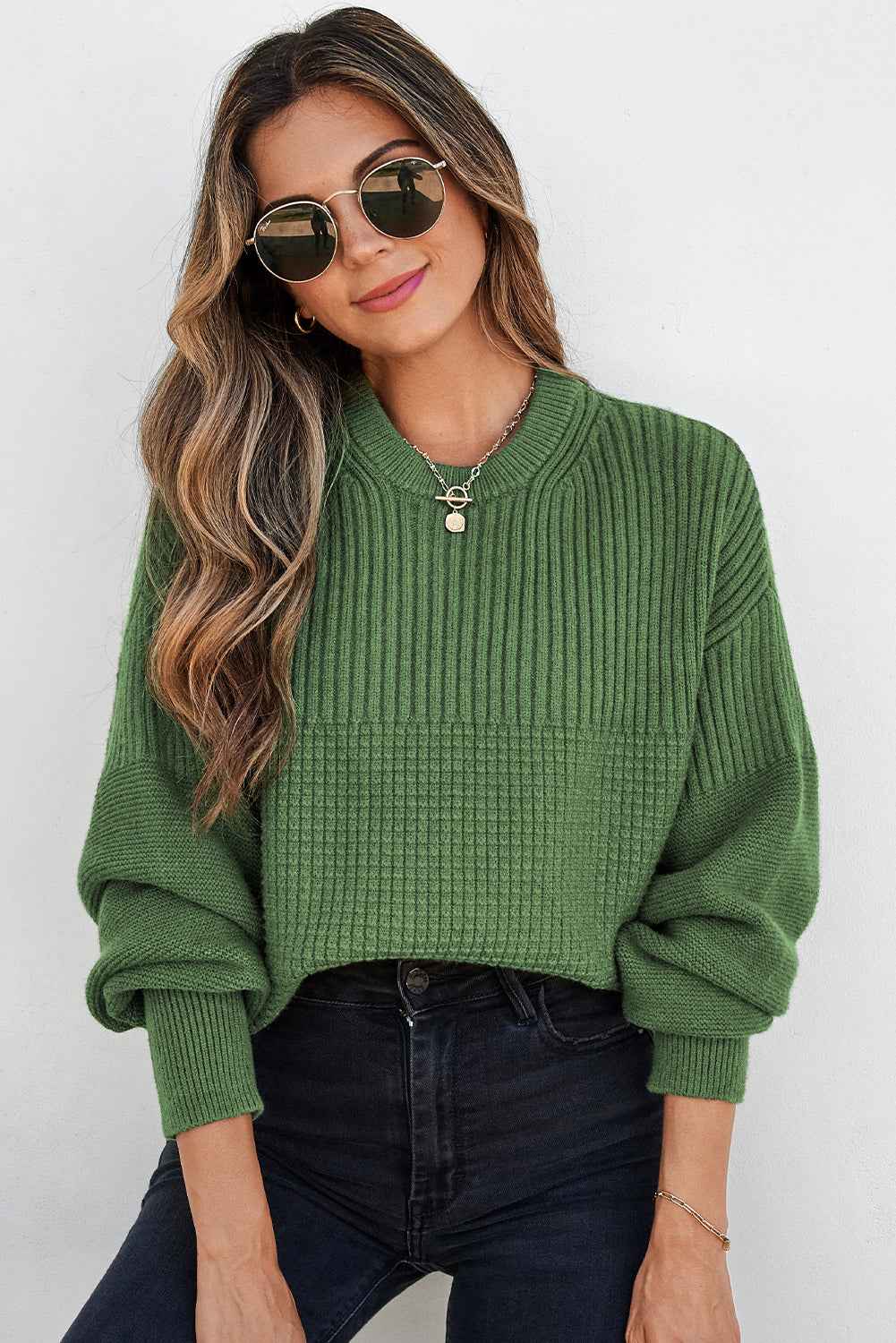 Vineyard Green Solid Color Mixed Textured Knitted Crew Neck Sweater 077628ac33330034