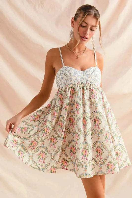 Mixed Floral Print Sleeveless Mini Dress 07b238641d98400fb9b44e3b166dd5d9-Max-Origin