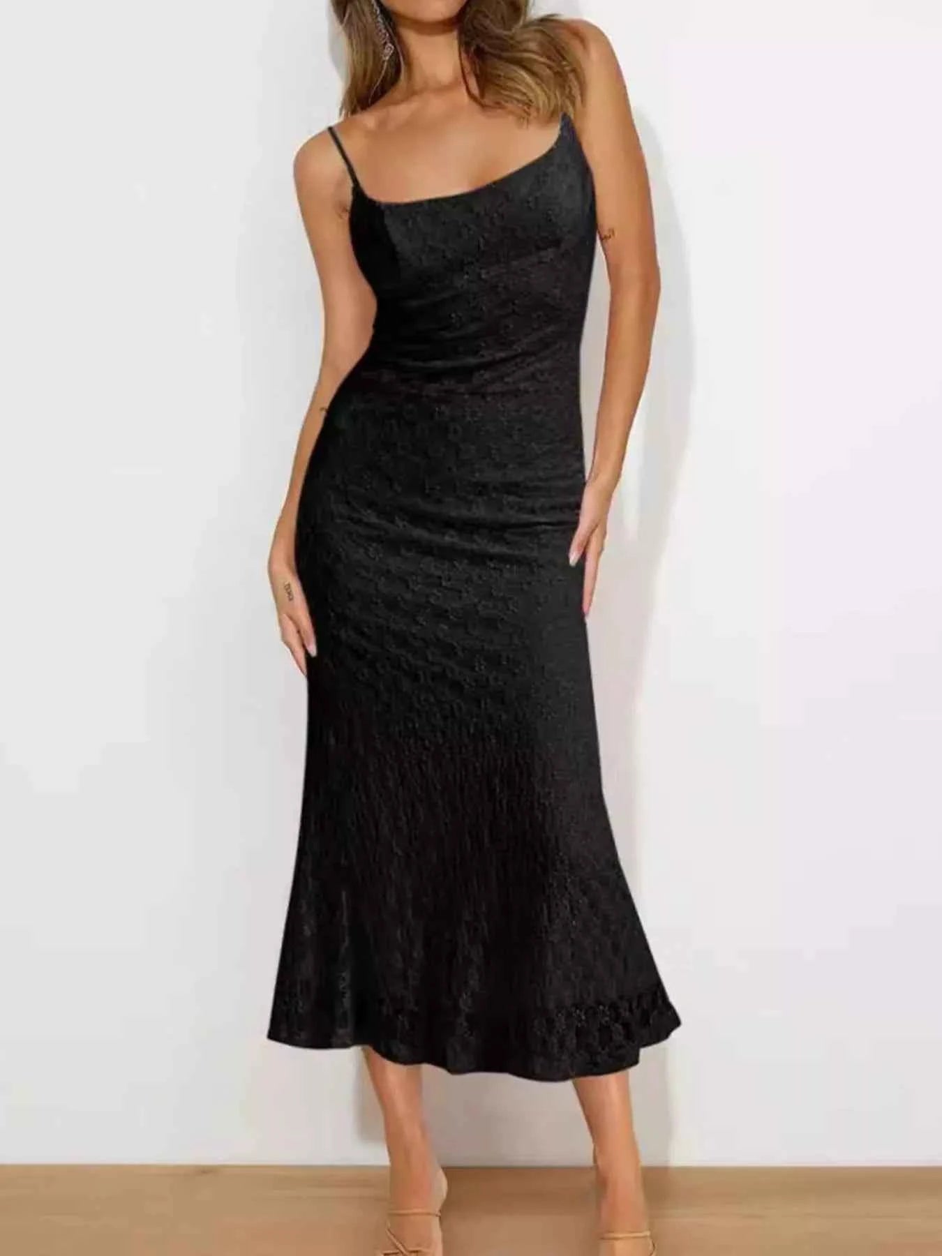 Scoop Neck Midi Cami Dress Black 07ff75fc-9dd9-4945-b8f4-2b98c94b38a4-Max-Origin