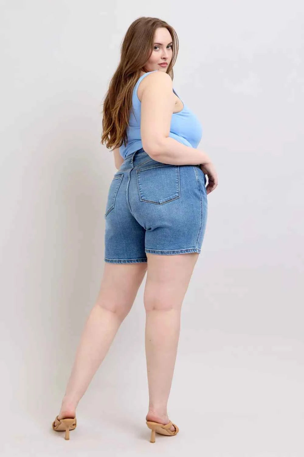 Judy Blue Full Size 2 Button Denim Shorts with Pockets Plus Size 0815b7bc-57b0-423a-80fb-cda9eeb71d72-Max