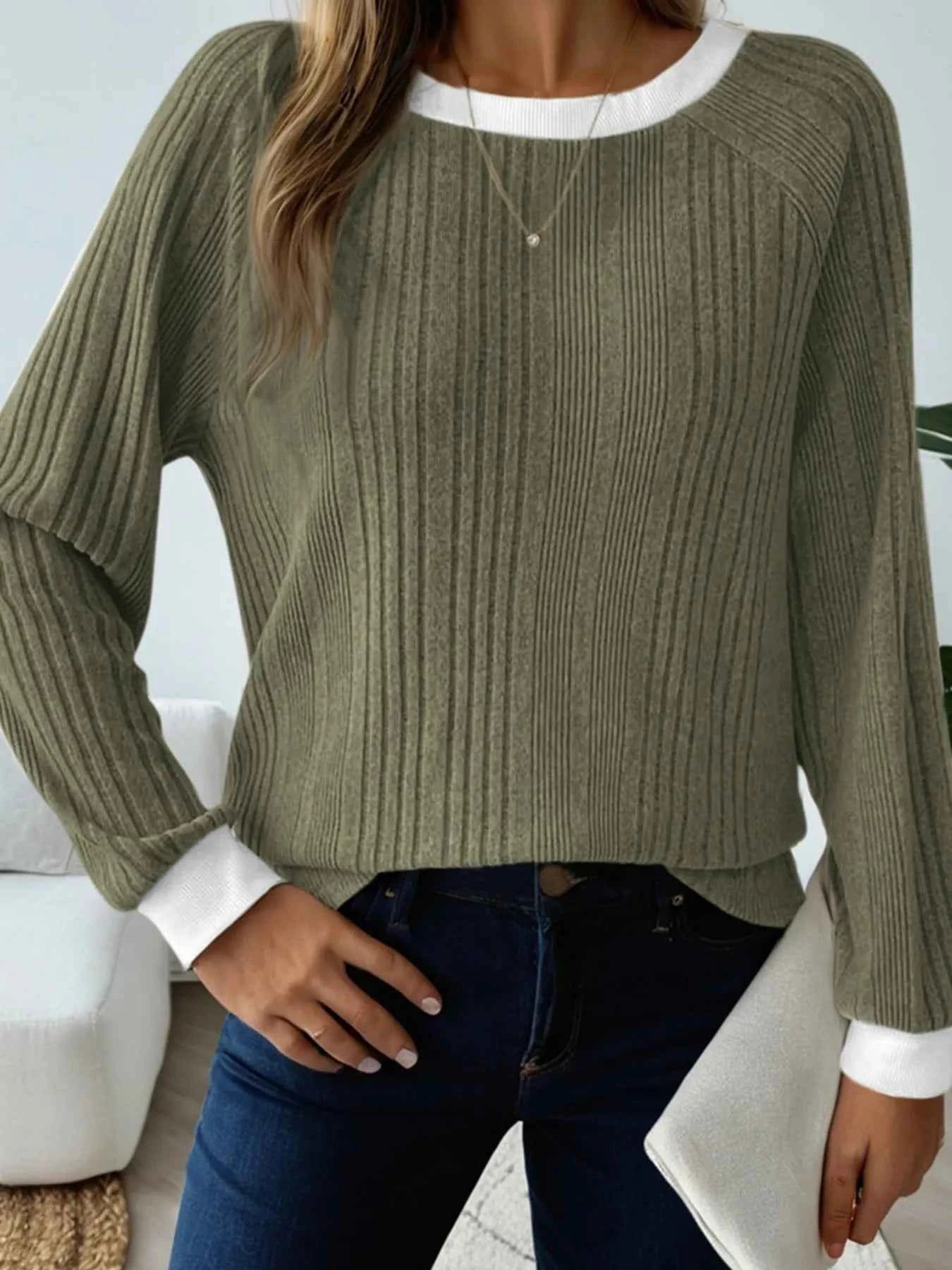 Ribbed Contrast Cuffed Round Neck Long Sleeve T Shirt 089e5b235b5a41ac8eda1d5beaa7e223-Max-Origin