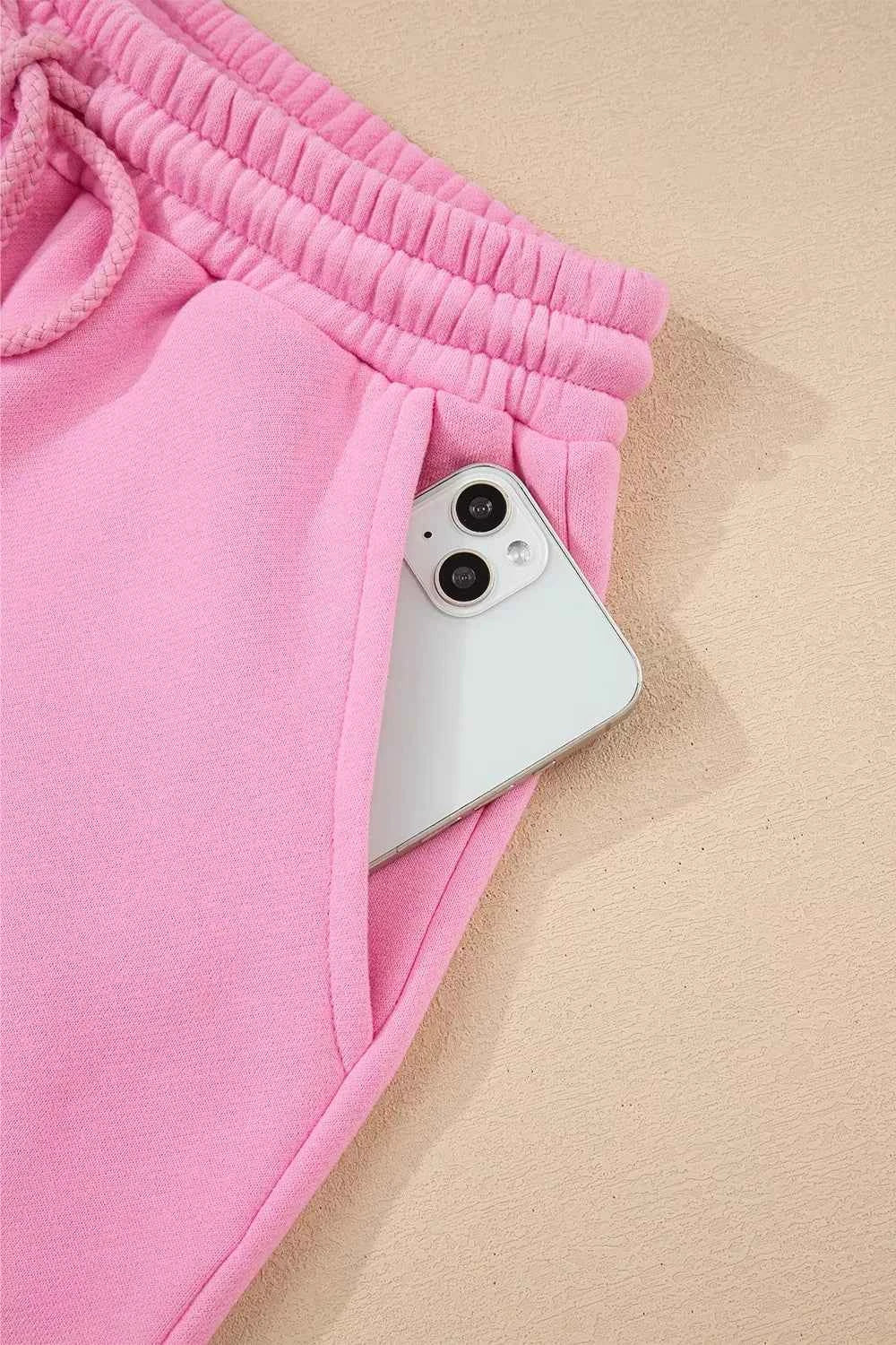 Color Block Sweatshirt and Elastic Waist Shorts Set 08cc20d6-ecdb-4133-a535-516c9327e2ee-Max-Origin