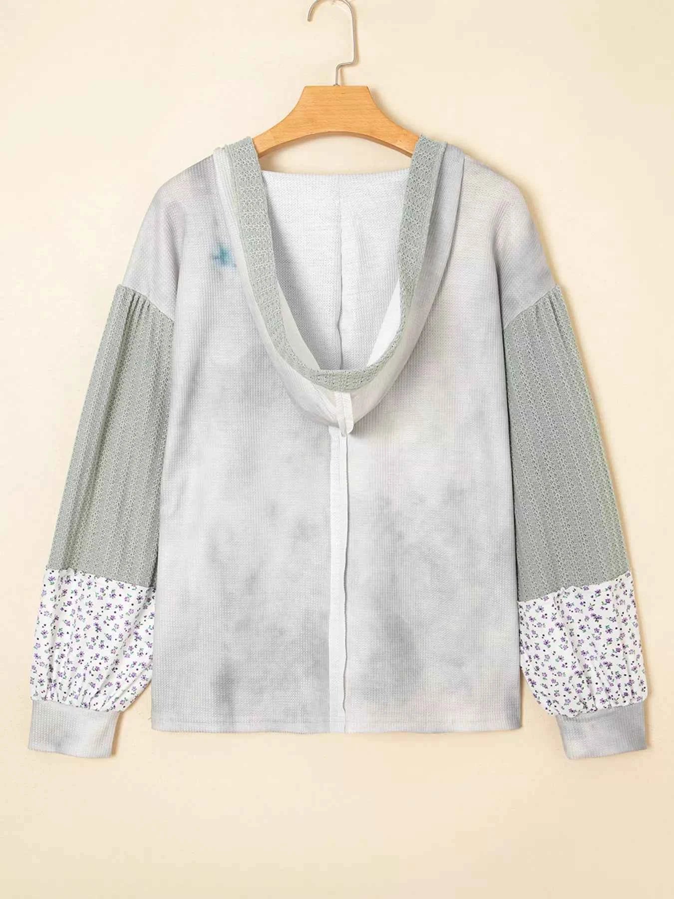 Floral Patched Waffle Textured V Neck Casual Hooded Top 08fb33758c6f4a9f8deb8ffeac56ba56-Max-Origin