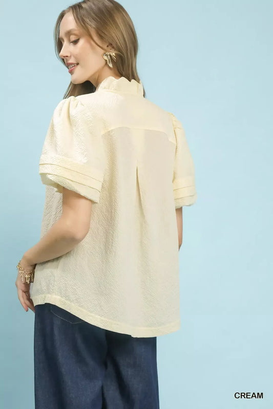 Textured Scallop Trim Puff Sleeve Blouse 08ff5ca2-49b2-4d4d-92e7-52f64648a76b-Max-Origin