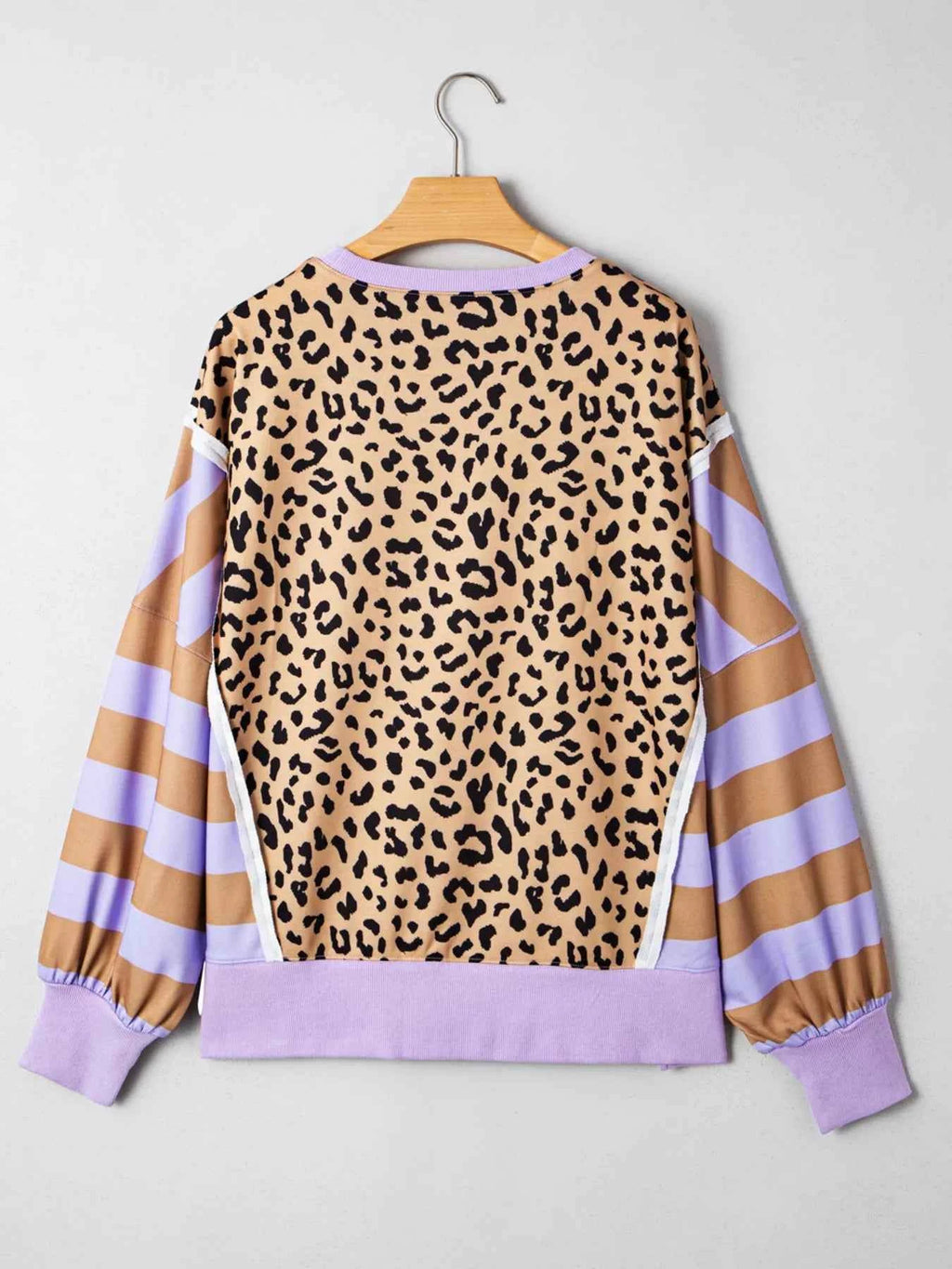 Stripe Color Block Patchwork Leopard Casual Sweatshirt with Slits 0901e48b50894e909a18204b6b9c9574-Max-Origin