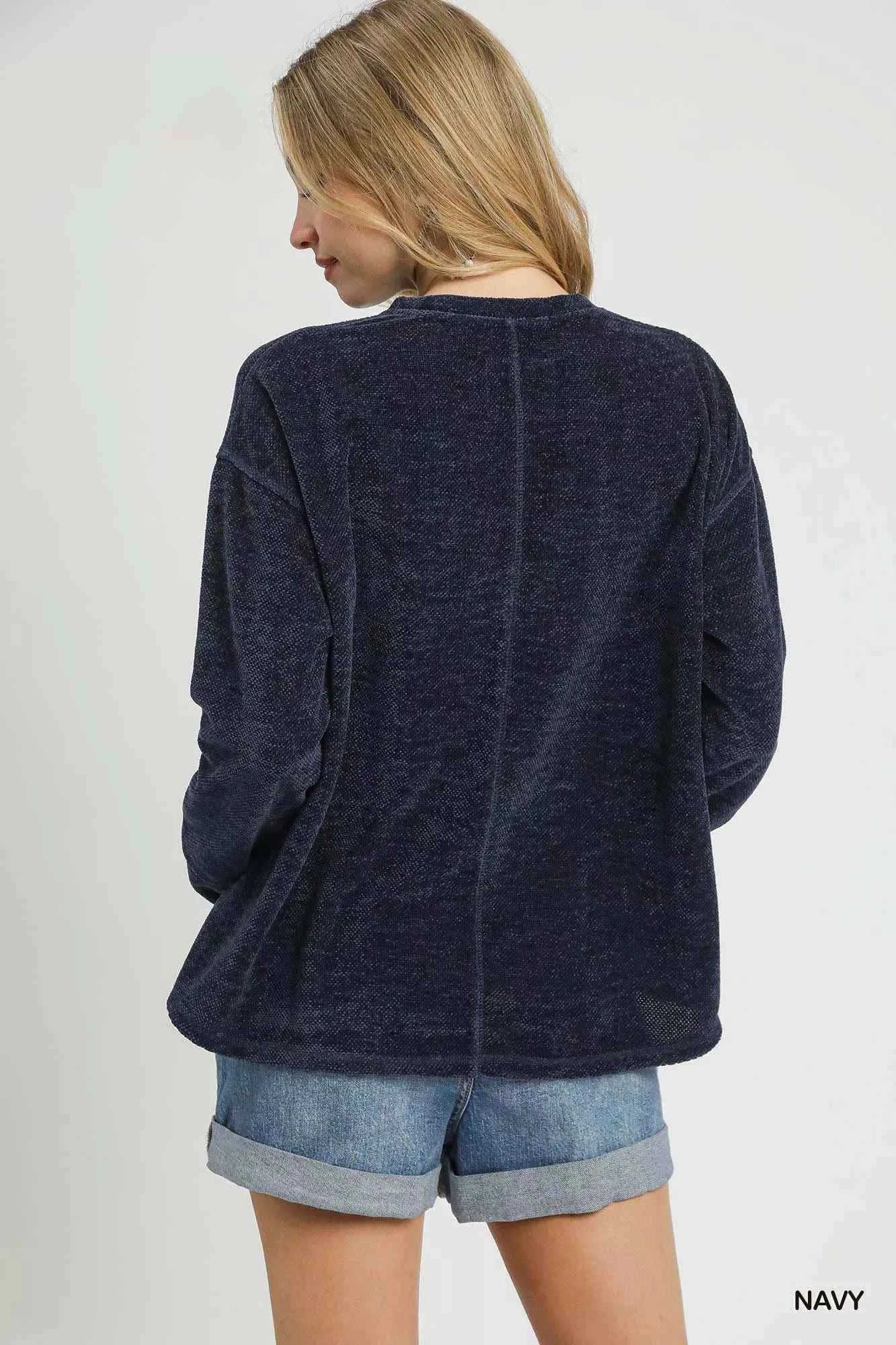 Umgee Round Neck Long Sleeve Side Slit Top 091c10ce-da70-4b41-b47d-8370c2457b90-Max-Origin