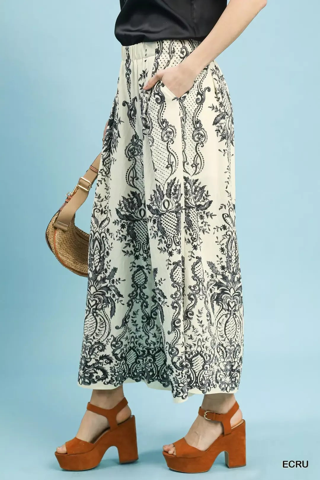 Umgee Border Print Wide Leg Pants 092f9b00-2441-4fb0-a7ab-e6cb402462a5-Max-Origin