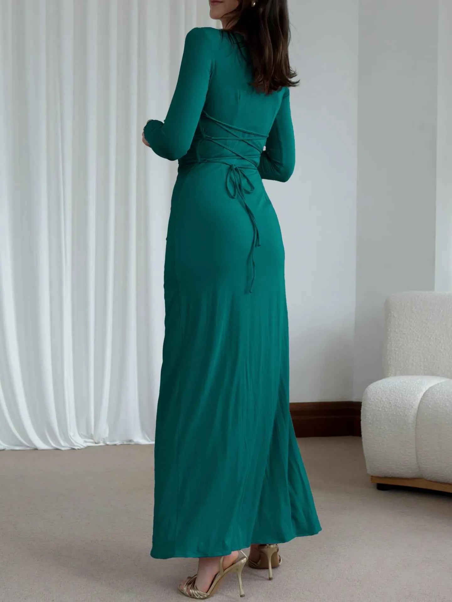 Ruched Long Sleeve Maxi Dress 09656d6b0cbf4ed585bc85aa416eb50a-Max-Origin