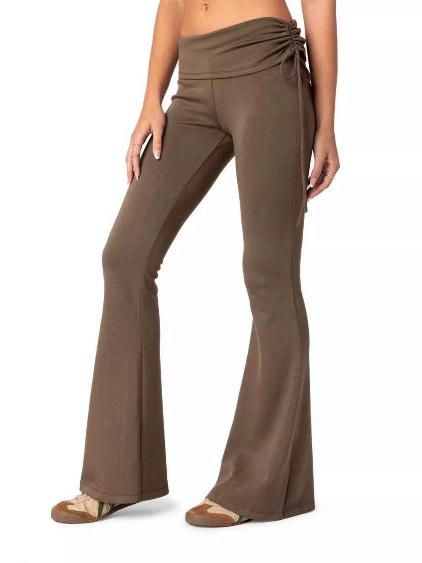 High-Waisted Flare Pants 0965c140-c1d0-4ea6-9c12-d6bf58da0838-Max-Origin