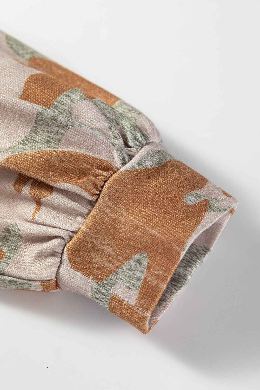 Brown Retro Camouflage Print Exposed Seam Patchwork Drop Shoulder Sweatshirt 09acbafe8679c8f6