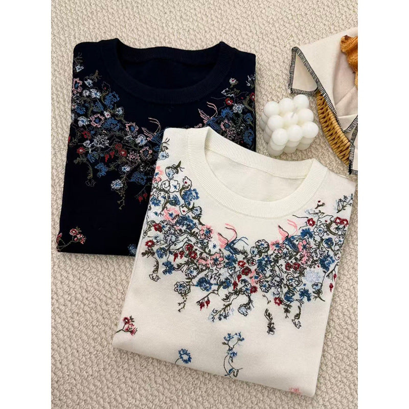 The Embroidered Signature Crewneck Sweater 0CF2C0EE9B9D46AE00FC58F242806BA7_d459a6c0-af36-4a39-99df-1f8fc88b5fc0