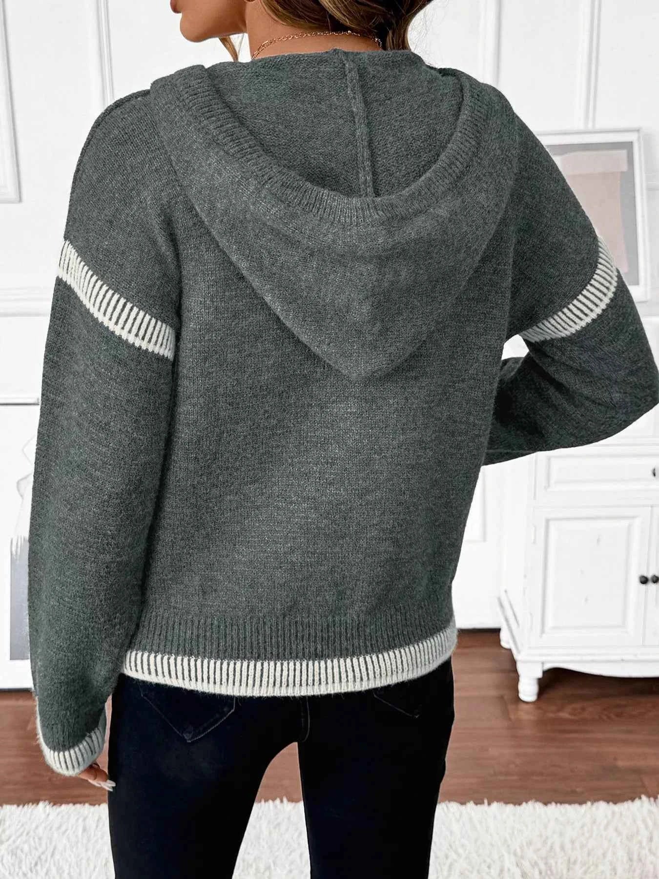 Contrast Trim Quarter Zip Hooded Sweater 0a2a183858a24c068959c3378501fcb6-Max-Origin