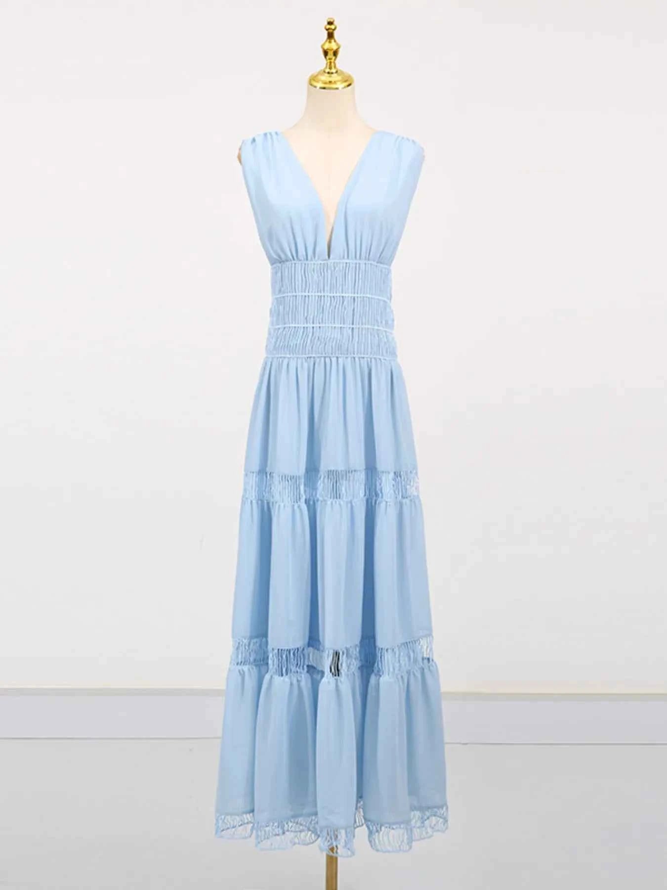 Tiered V-Neck Sleeveless Maxi Dress 0a4f627c313142e78cf3237845fa958b-Max-Origin