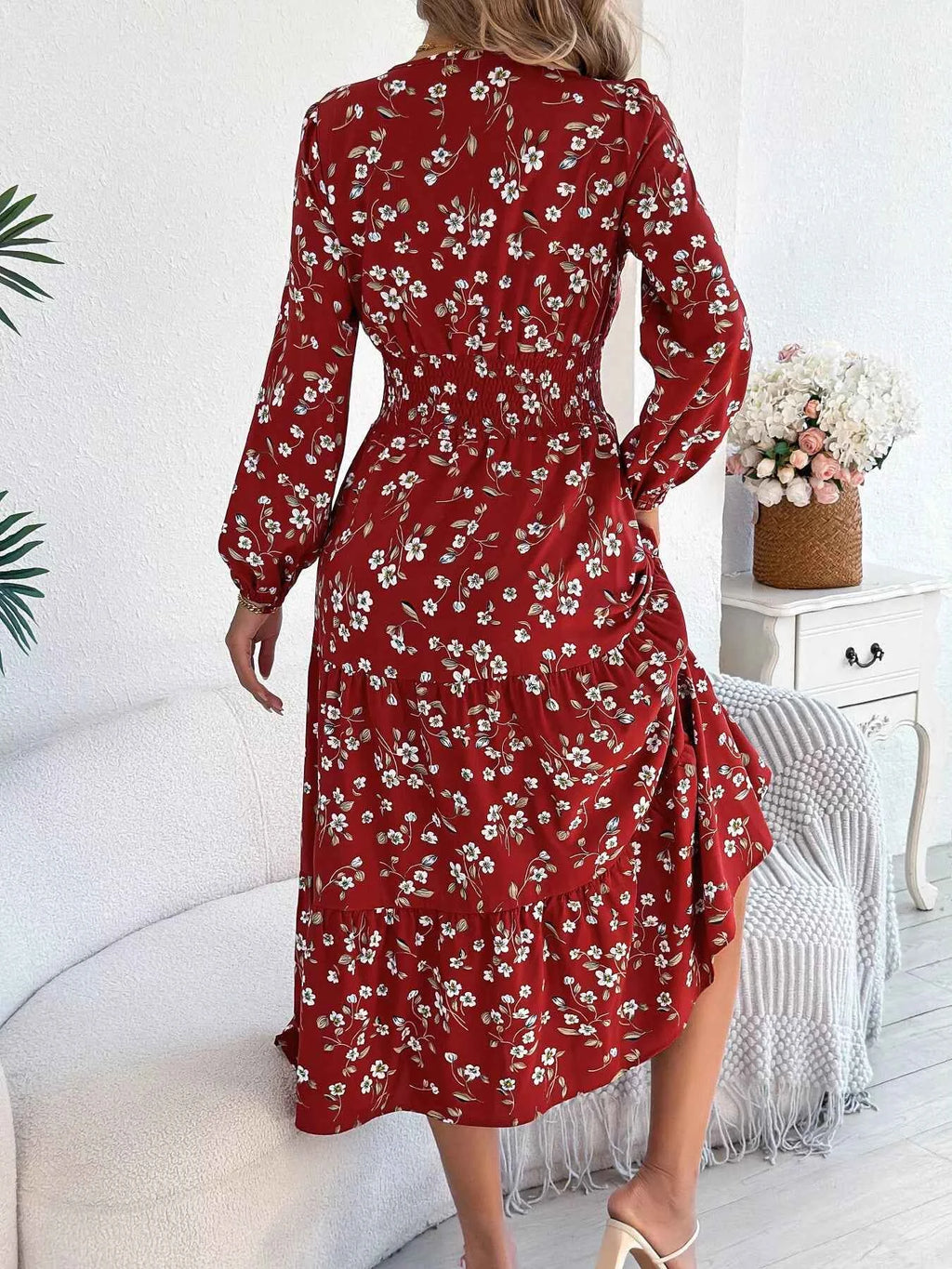 Floral Print Long Sleeve V-Neck Midi Dress 0a520a3ffed3467585a4c607e9fe1733-Max-Origin