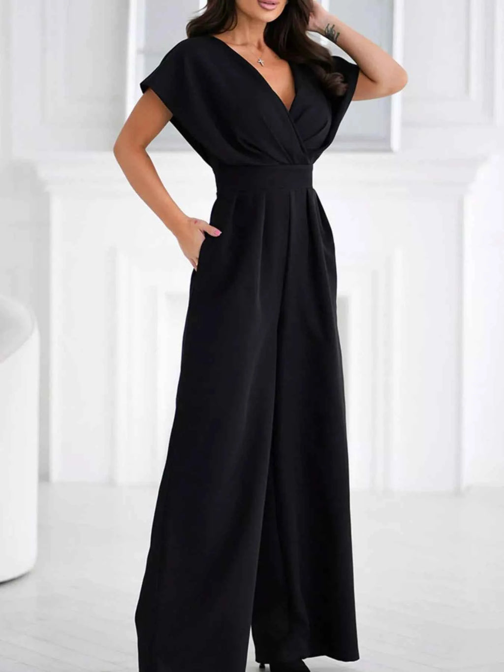 Surplice Wide Leg Jumpsuit 0a95f570-c4e9-4efb-be00-35a1143ef6e7-Max-Origin