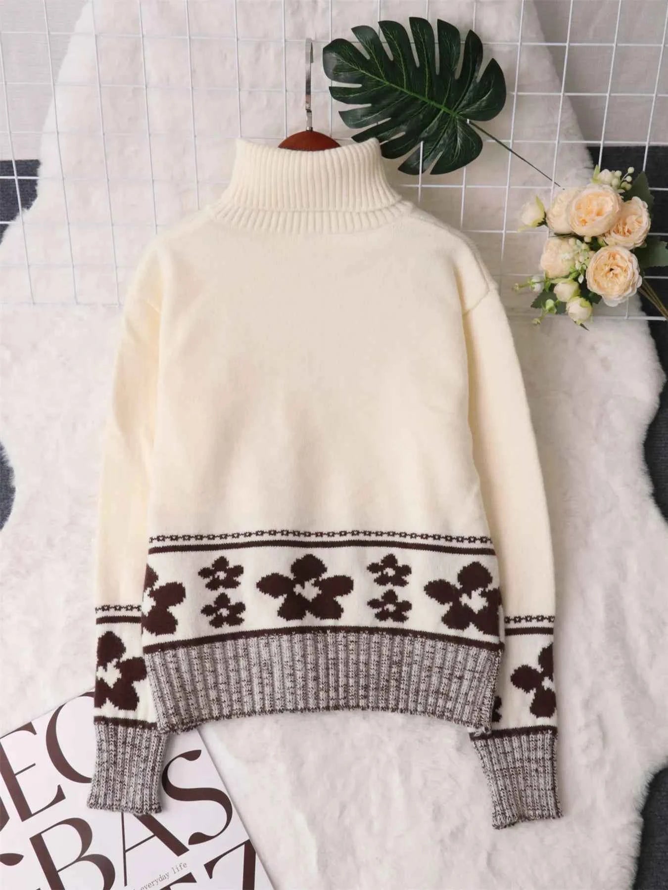Flower Zip Collar Long Sleeve Sweater 0ac00bda67ec4ca3a8e6830c3db34b66-Max-Origin