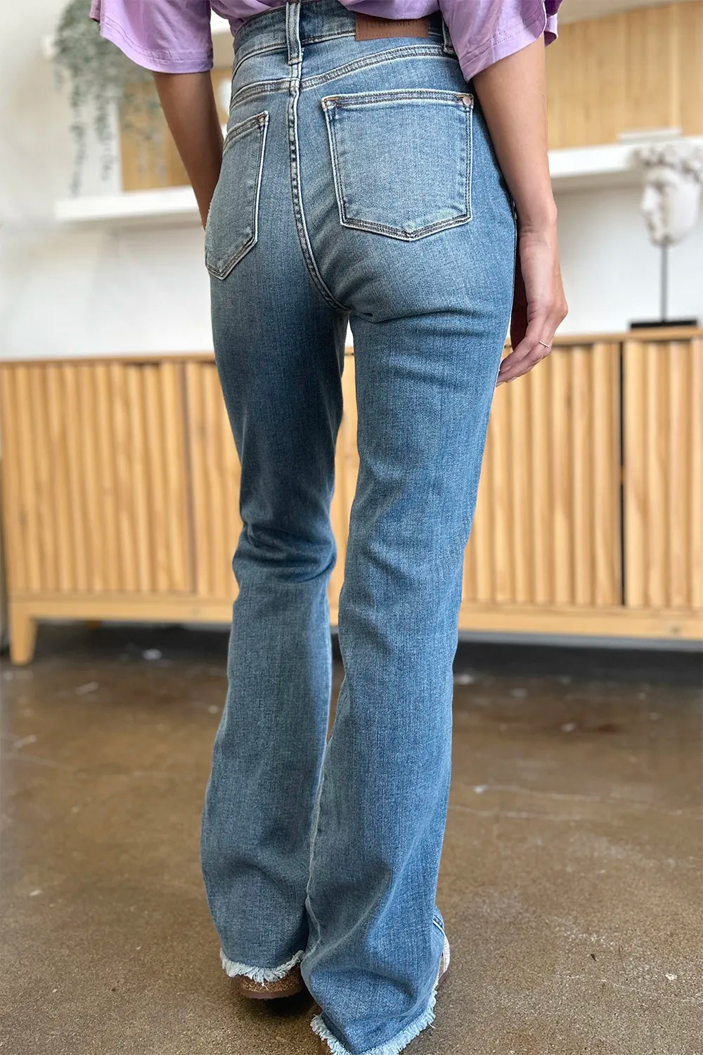 Judy Blue Full Size Distressed Raw Hem Bootcut Jeans 0b0e0521-bb82-4c7d-88c2-959b81f36847-Max