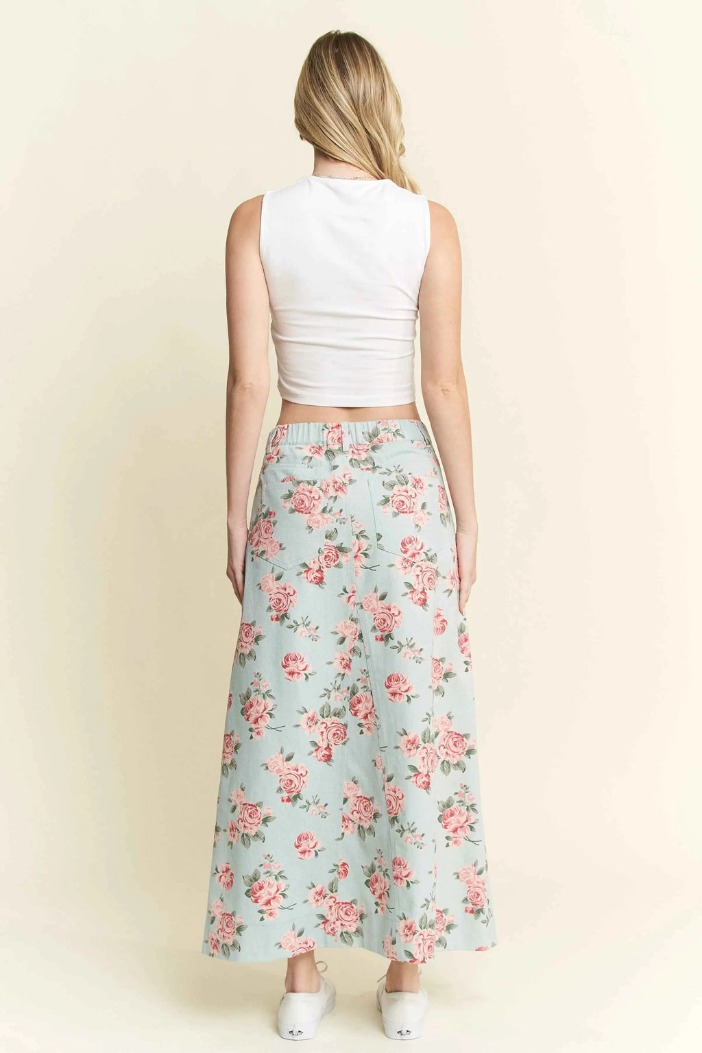 Jade By Jane Full Size Floral Print Front Slit Denim Maxi Skirt Plus Size 0b19b2760f1947179e0330501e08105c-Max-Origin