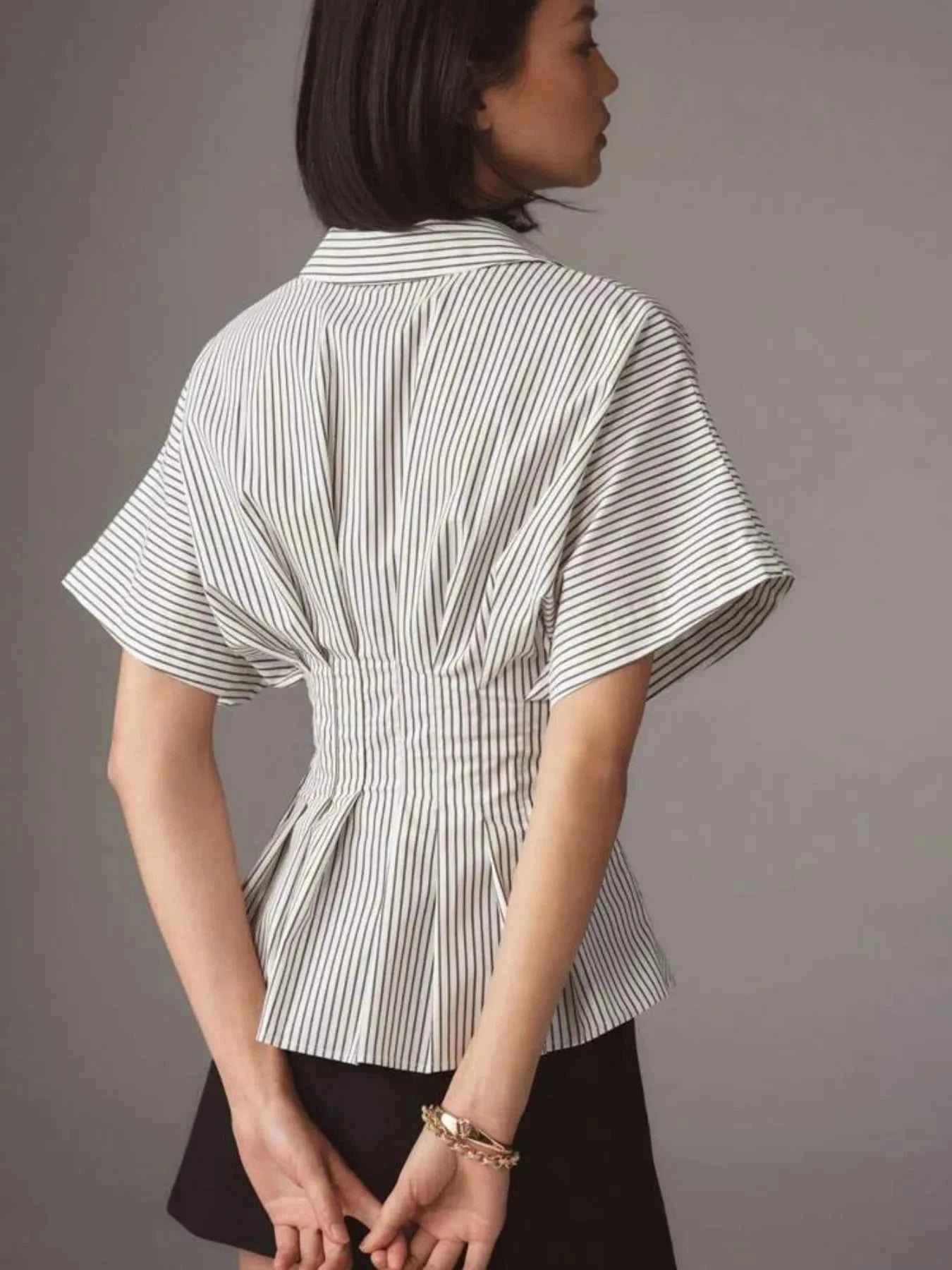 Striped Short Sleeve Button-Up Shirt 0b3817a1-bd90-4ae0-bd05-877dfbf937cf-Max-Origin