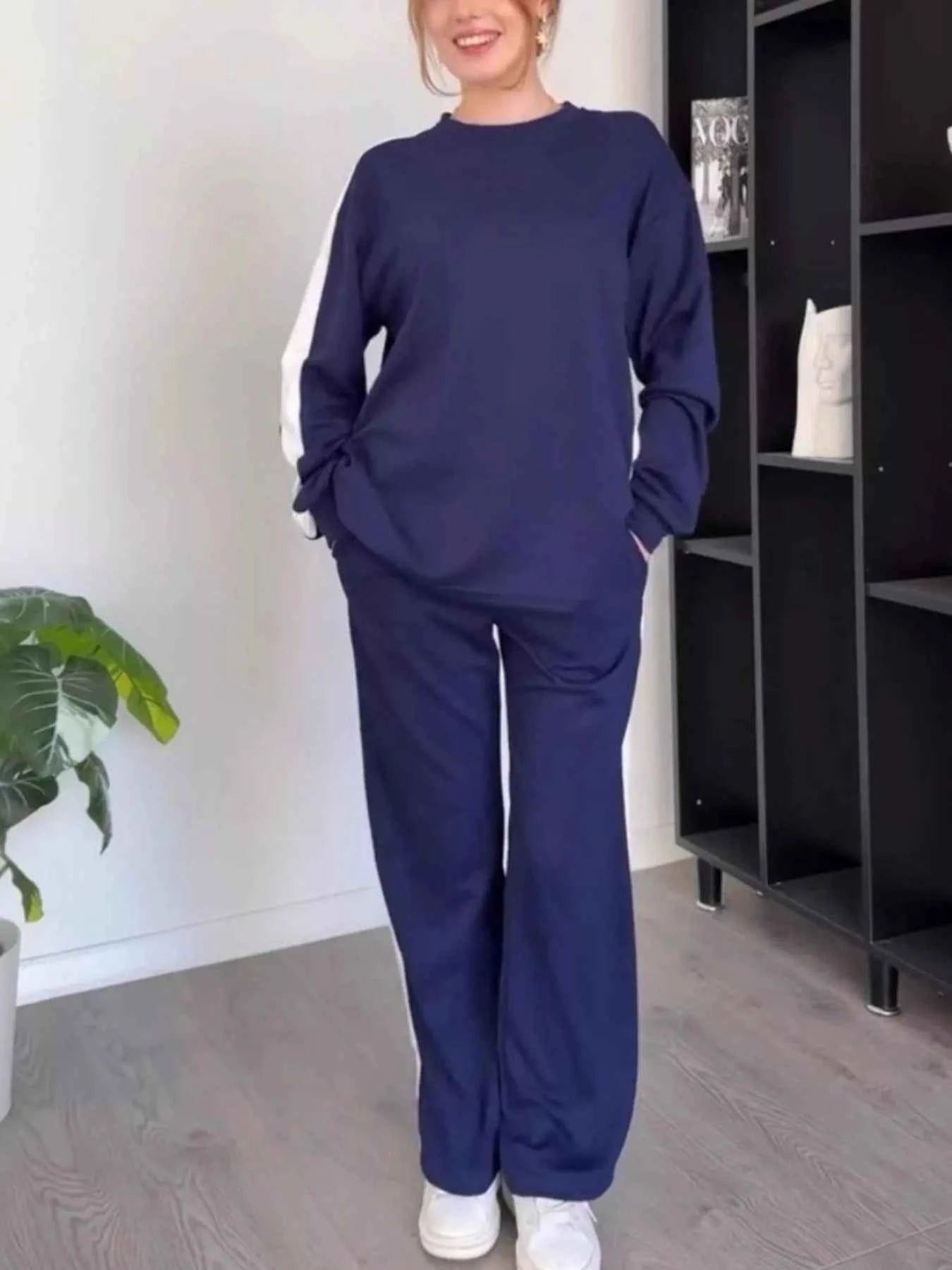 Full Size Contrast Round Neck Top and Pants Set Plus Size Dark Blue 0b3fc85f-bf66-4a5d-9b62-f7a75fde2dce-Max-Origin