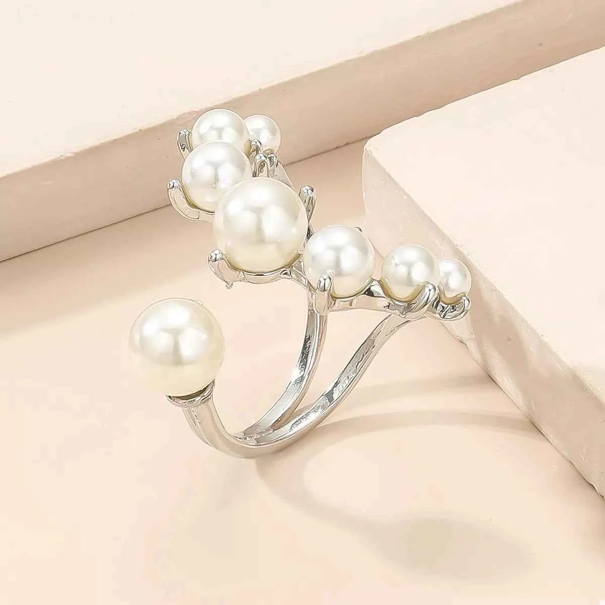 Alloy Pearl Open Ring 0b91cd71-75bd-46bb-928b-e6601177244f-Max-Origin