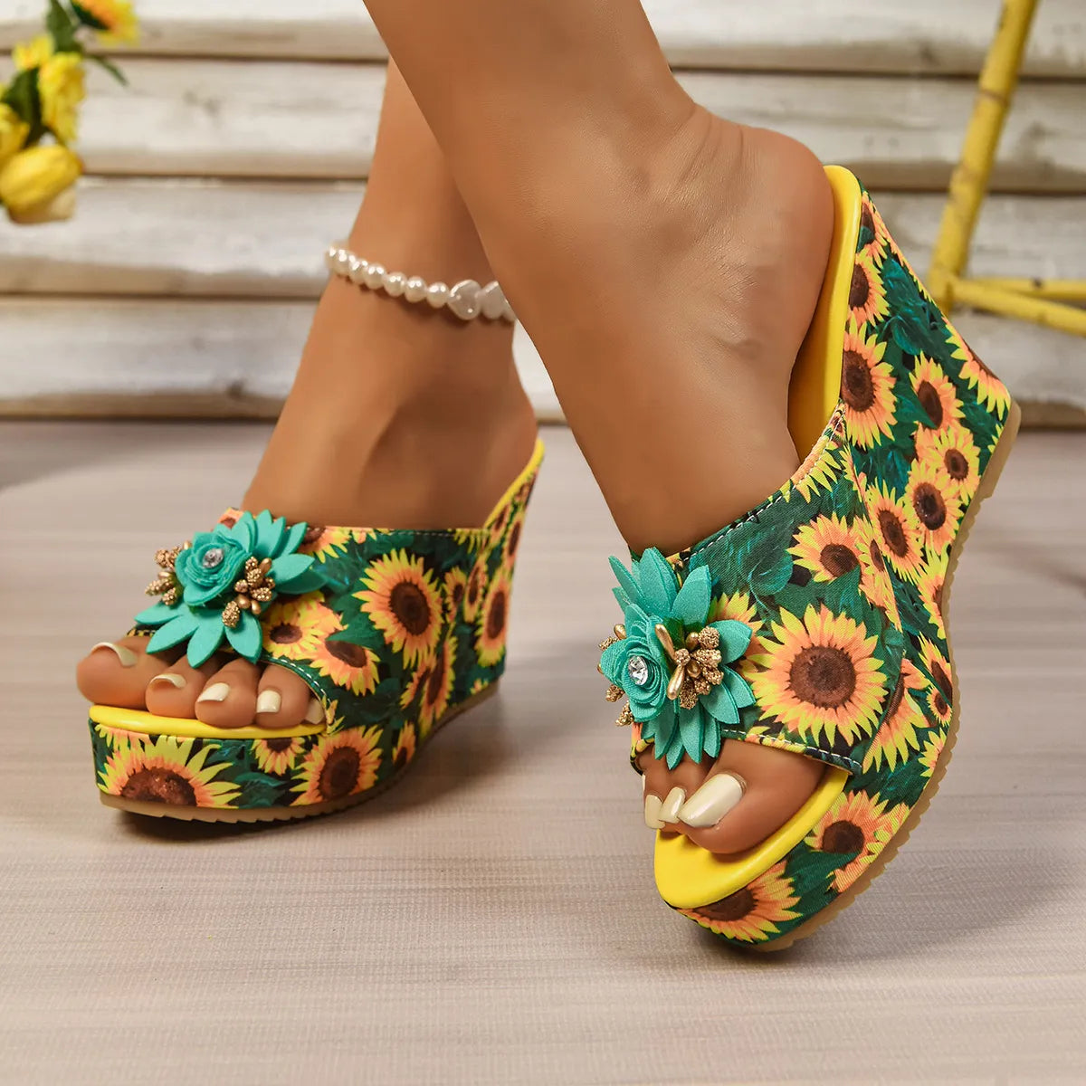 Open Toe Wedge Sandals 0b9e9e34-0015-4596-be87-d14927238c55-Max-Origin