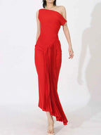 Single Shoulder Pleated Dress Red 0bccf4b1-e78f-4f2a-a393-c5e46bf4a78f-Max-Origin